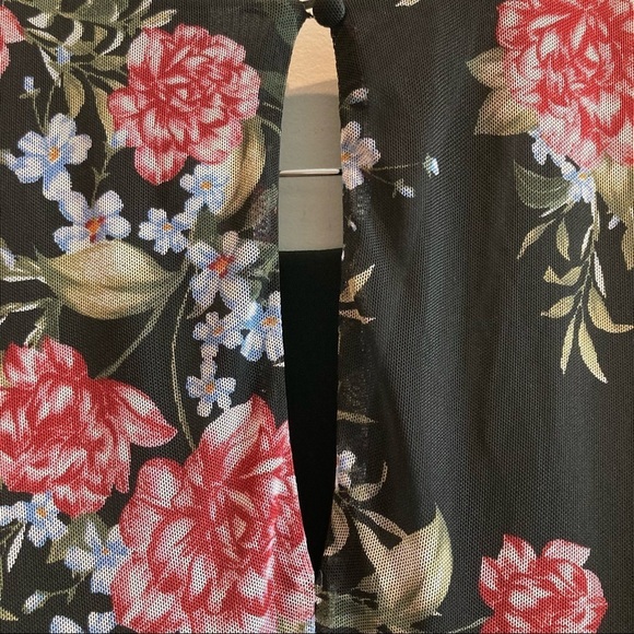 TORRID Sz 3 Floral Mesh Overlay Fully Lined Sleeveless  Midi Dress - Picture 6 of 13